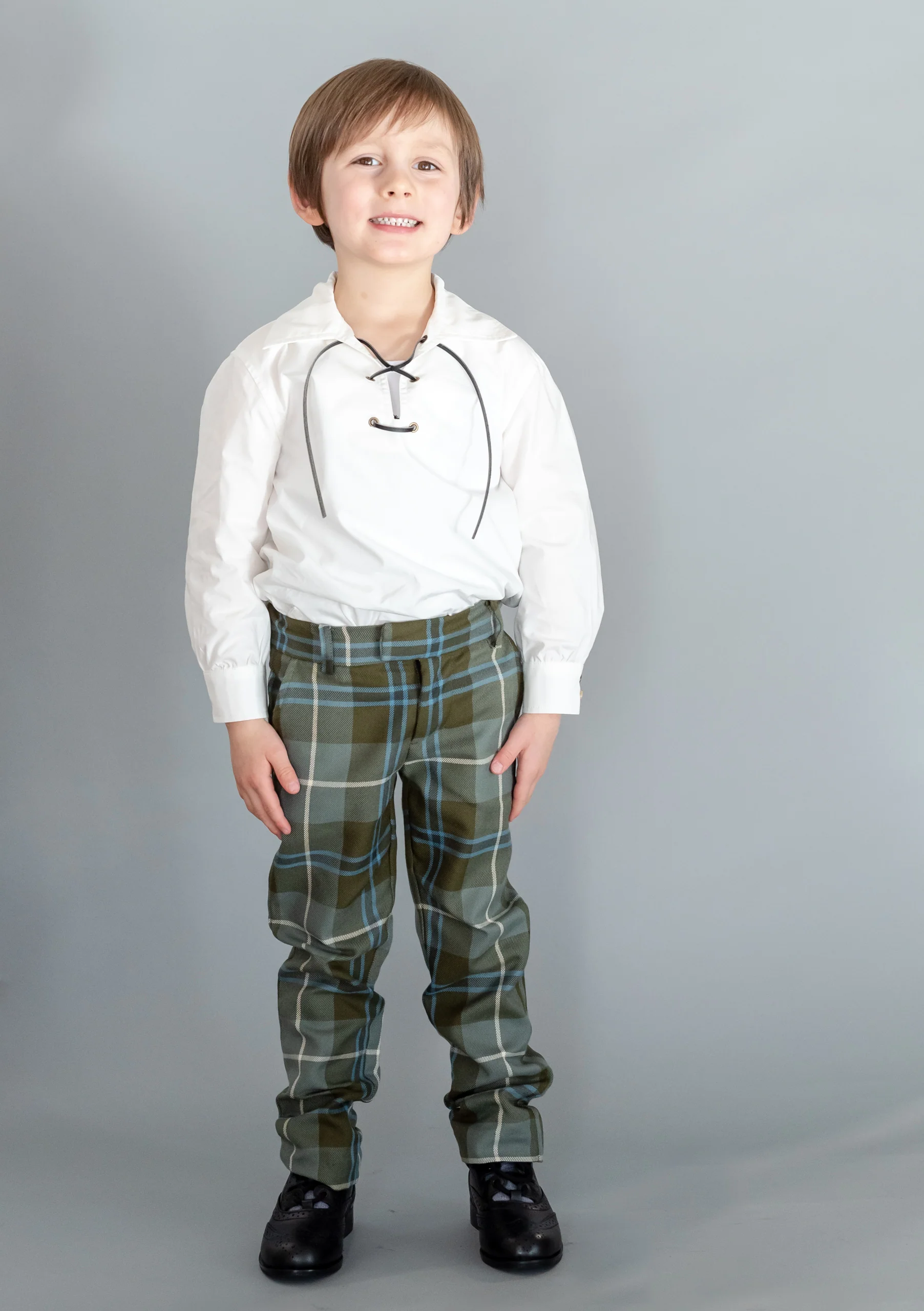 Douglas Weathered Tartan Kids Trews - Image 6