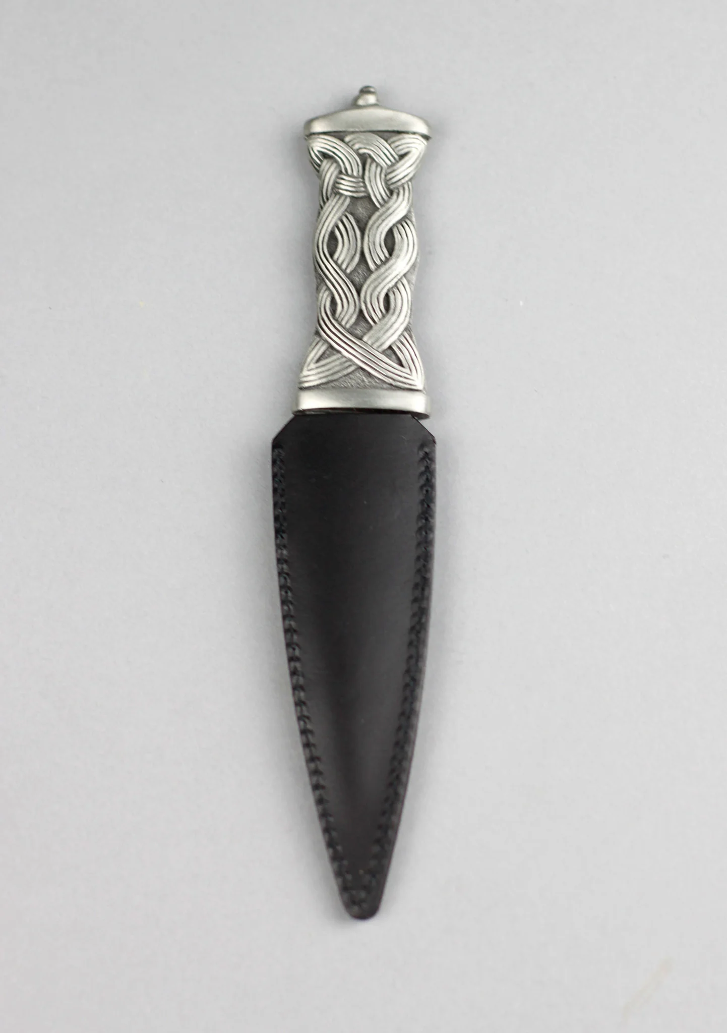 Earn Pewter Handle Sgian Dubh - Image 3