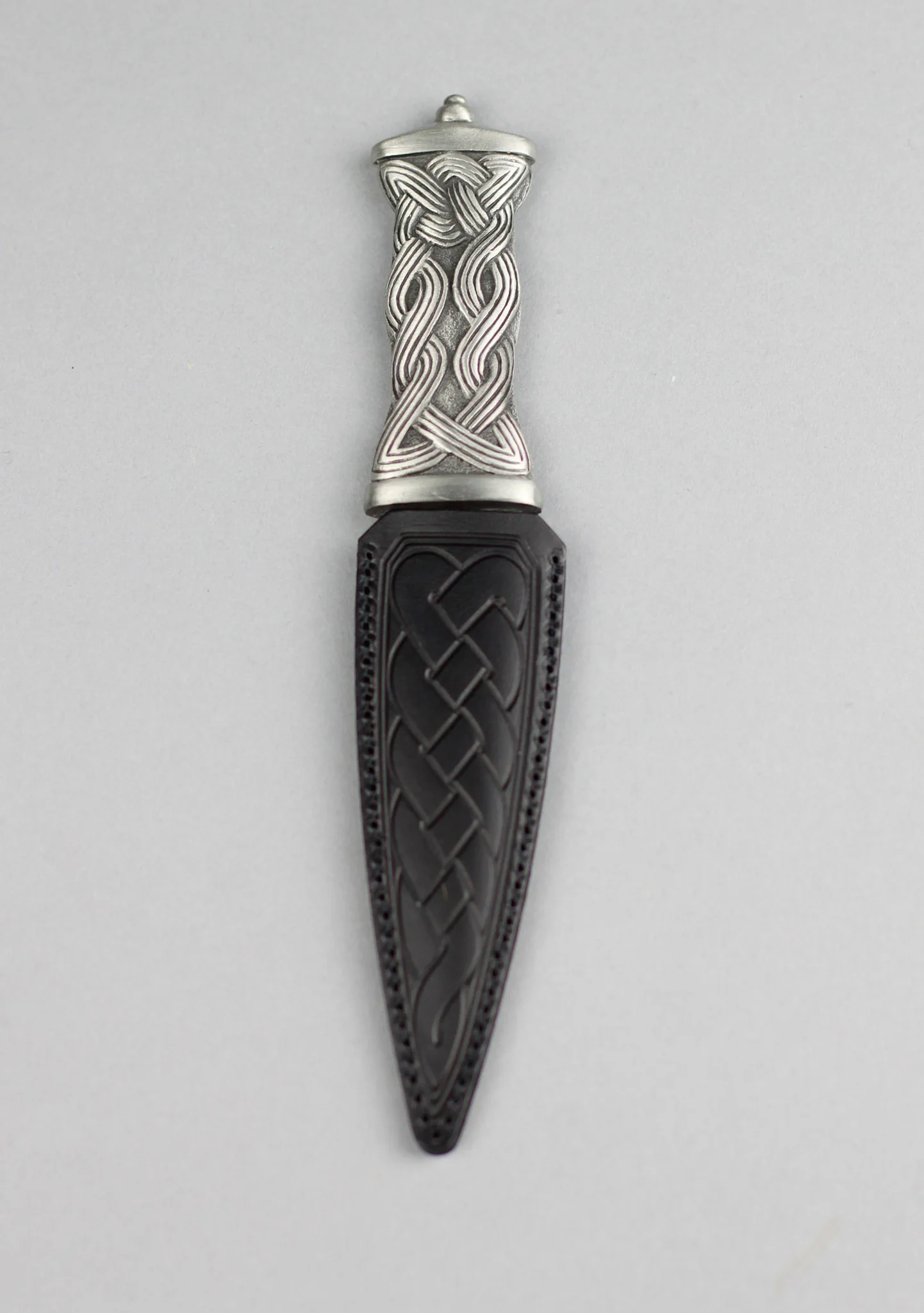 Earn Pewter Handle Sgian Dubh - Image 4