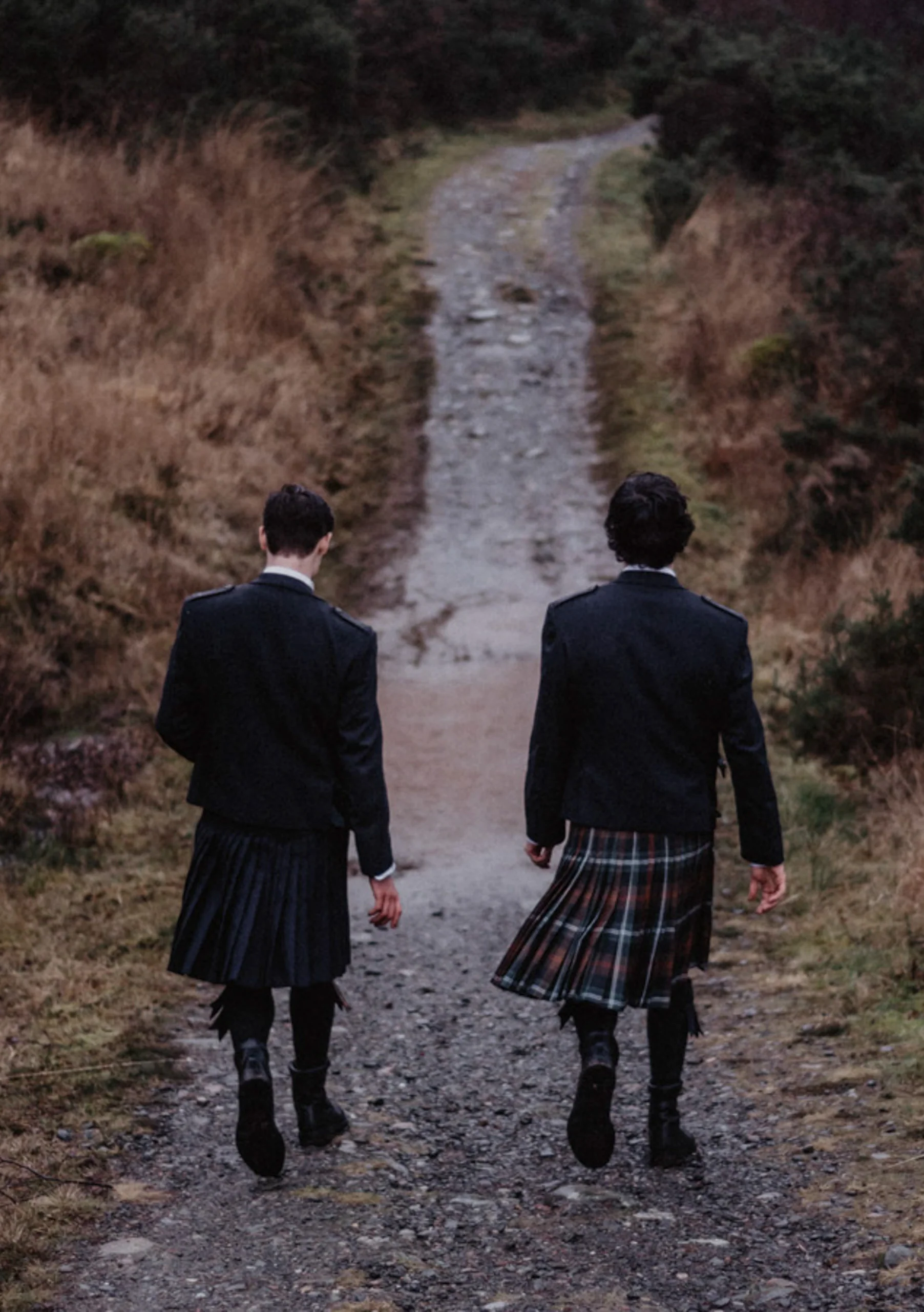 Men's Polyviscose 8 Yard Kilt -  Persevere Weathered Brown Tartan - Image 7