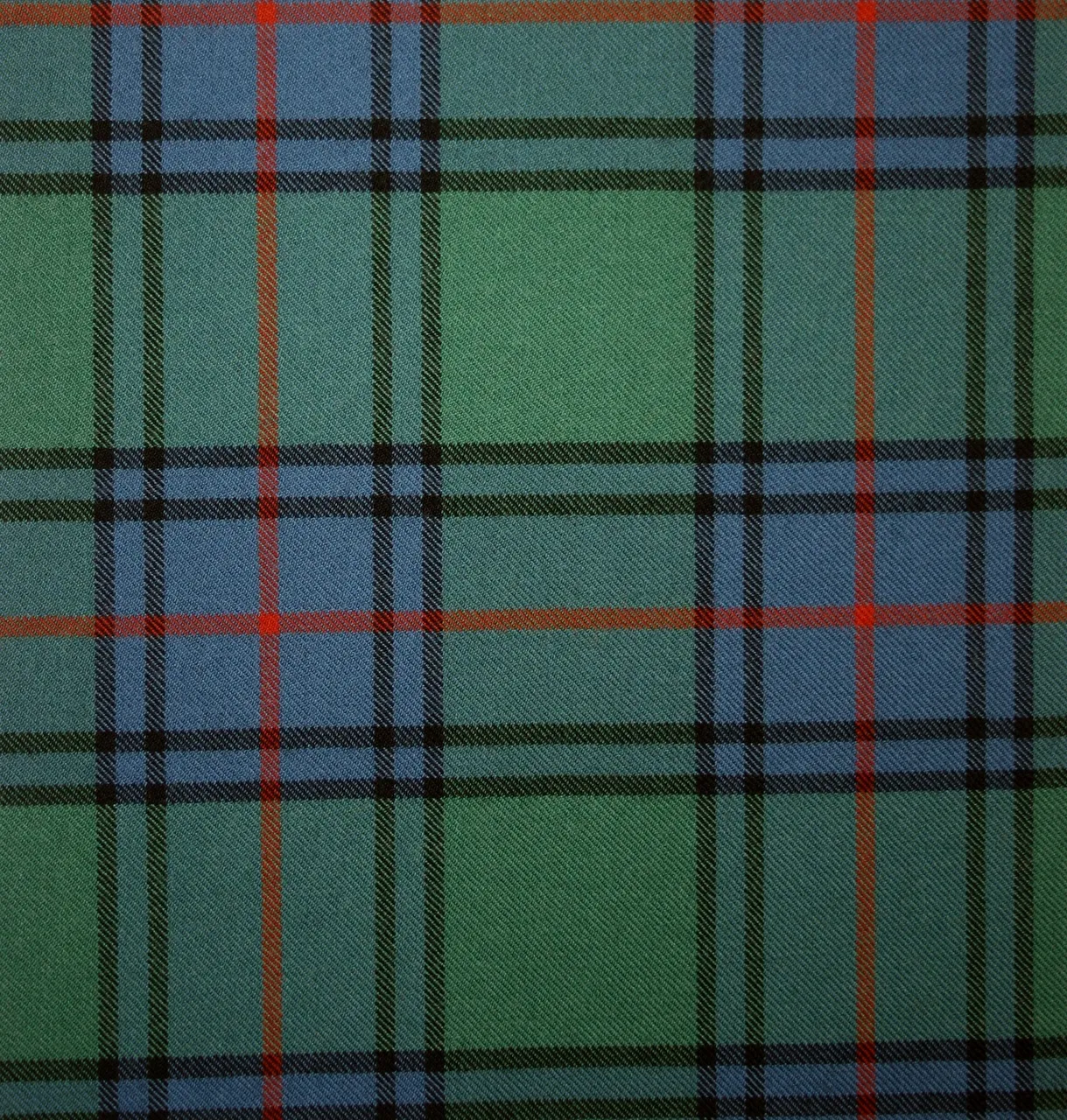 Traditional 5 Yard Custom Made Kilt - Lochcarron Braeriach 13oz Mediumweight Wool