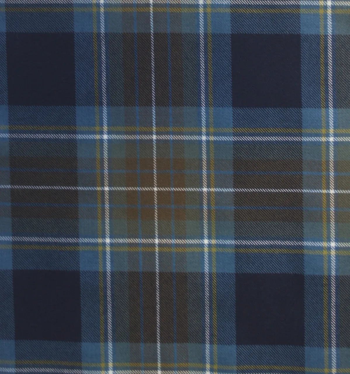 Traditional 5 Yard Custom Made Kilt - Lochcarron Braeriach 13oz Mediumweight Wool - Image 2