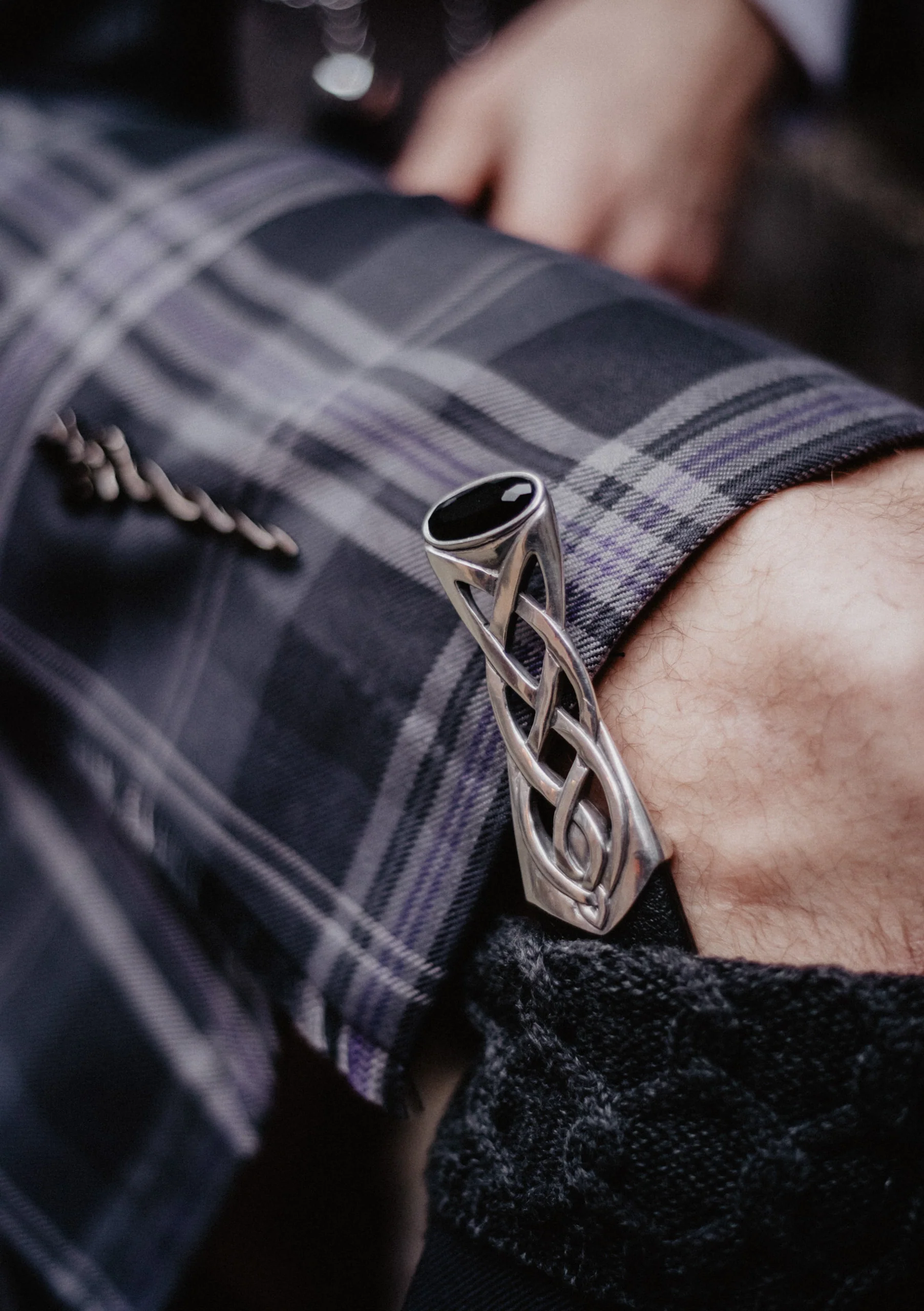 Persevere Flint Grey Tartan 8 Yard Kilt - Image 7
